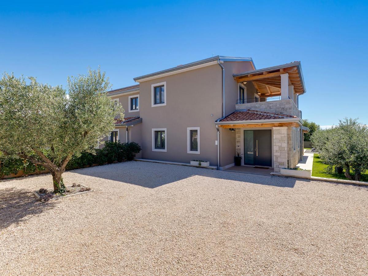 Villa Flora Vabriga Tar-Vabriga المظهر الخارجي الصورة