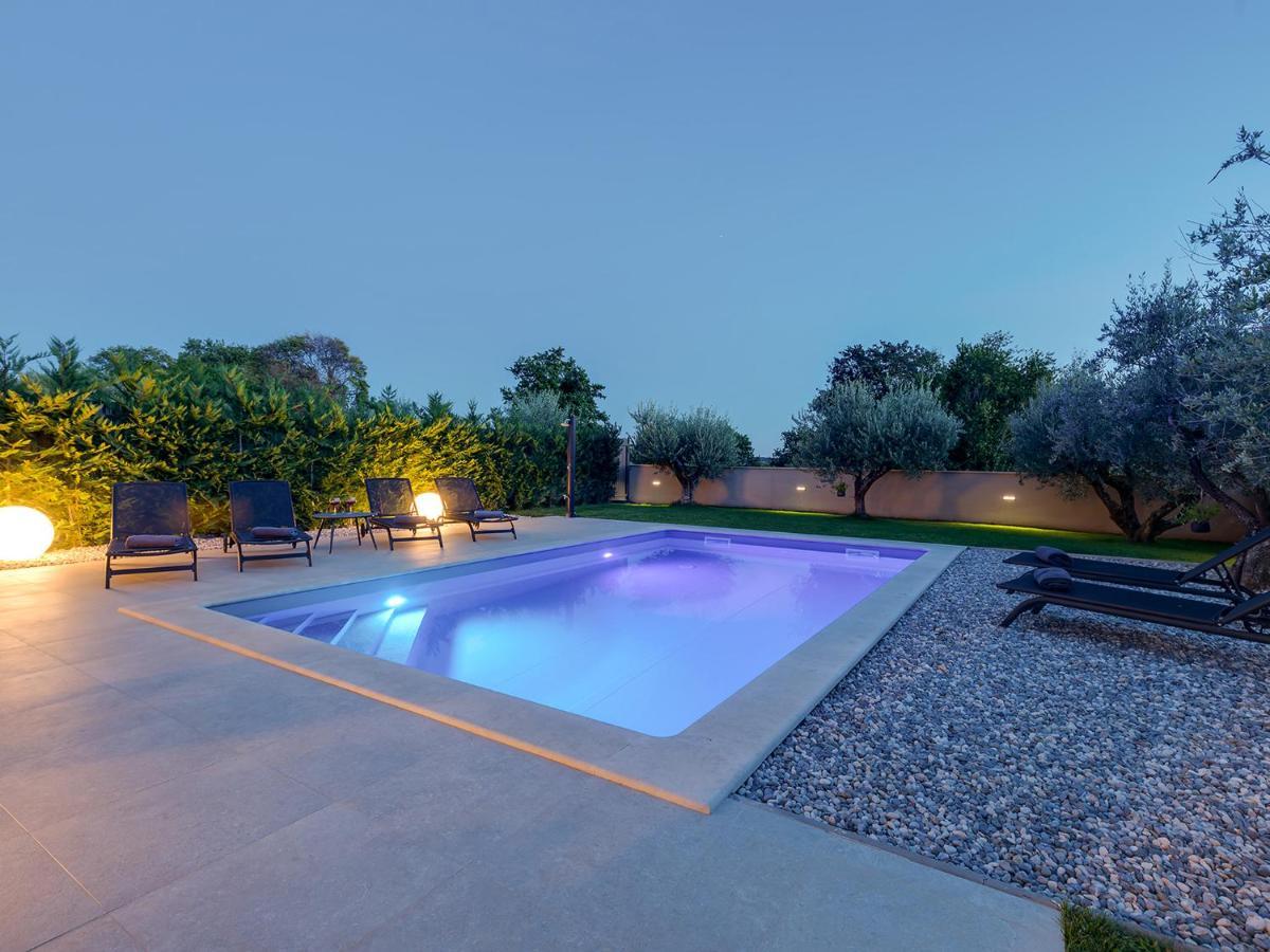 Villa Flora Vabriga Tar-Vabriga المظهر الخارجي الصورة
